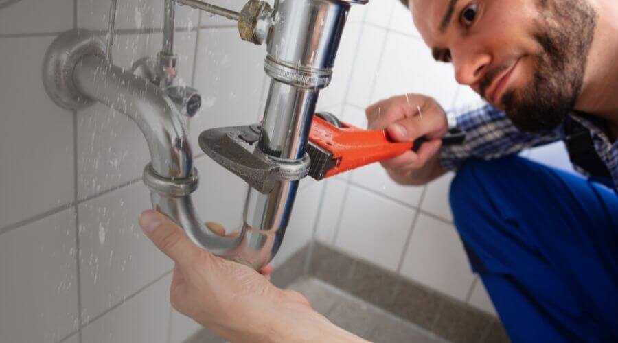 Professional sink repair in Newman, IL